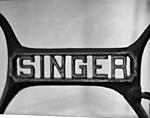 Singer Sewing Machine Frame - Gr RB.jpg