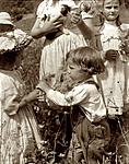 Kasebier-happy-day-vintage-children.jpg