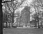 Click image for larger version. 

Name:	2 United Artists Theater exterior context looking SW through Grand Circus.jpg 
Views:	75 
Size:	145.1 KB 
ID:	236337