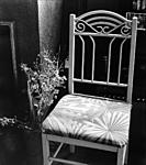 Click image for larger version. 

Name:	chair and dried flowers.jpg 
Views:	126 
Size:	69.0 KB 
ID:	104145